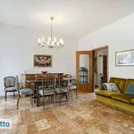 Rent 3 bedroom apartment of 95 m² in Florence