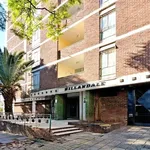 Rent 1 bedroom apartment in Johannesburg