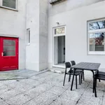 Rent 3 bedroom apartment of 57 m² in Wien