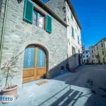 Rent 3 bedroom house of 80 m² in Seggiano