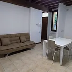 Rent 3 bedroom apartment of 95 m² in Padova