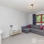 Rent 2 bedroom flat in Edinburgh