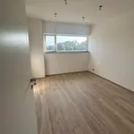 Maison de 500 m² avec 4 chambre(s) en location à Plombières