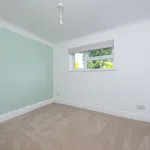 Rent 3 bedroom house in Rushmoor