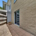 Rent 2 bedroom apartment in Glen Iris