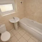 Rent 4 bedroom house in East Midlands