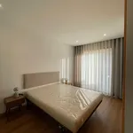 Rent 3 bedroom apartment in Porto