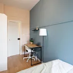 Rent 2 bedroom apartment of 10 m² in Barcelona