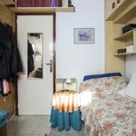 Rent 4 bedroom apartment in Barcelona