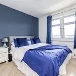 Rent 3 bedroom apartment in  Aberdeen