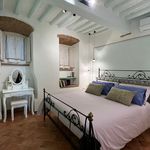 Affitto 2 camera appartamento di 45 m² in Cortona