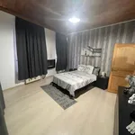 Huur 4 slaapkamer appartement in Charleroi