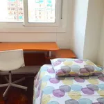 Rent a room of 80 m² in barcelona