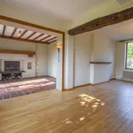 Rent 3 bedroom house of 1600 m² in Archennes