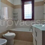 Rent 4 bedroom house of 140 m² in Roma