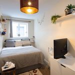 Rent 1 bedroom flat in Wales