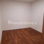 Affitto 3 camera appartamento di 90 m² in Udine