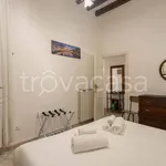 Affitto 2 camera appartamento di 66 m² in Firenze