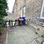 Rent 3 bedroom flat in Yorkshire And The Humber