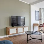 Rent 3 bedroom apartment of 107 m² in lisbon