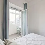 Rent a room in lisbon