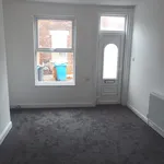 Rent 2 bedroom house in Hull