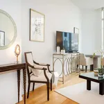 Rent 1 bedroom apartment of 62 m² in New York