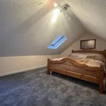 Rent 3 bedroom apartment in Yorkshire And The Humber