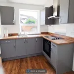 Rent 3 bedroom house in East Midlands