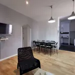 Rent a room of 160 m² in madrid