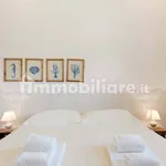 Rent 3 bedroom apartment of 70 m² in Florence