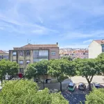 Rent a room in lisbon