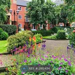 Rent 2 bedroom apartment in North West England