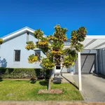 Rent 3 bedroom house of 250 m² in Paarl