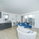 Rent 2 bedroom apartment in London