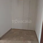 Affitto 4 camera appartamento di 94 m² in Padova