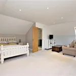 Rent 5 bedroom house in South East England