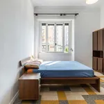 Rent a room in milan