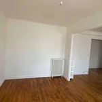 Rent 4 bedroom apartment of 74 m² in Nantes