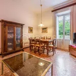 Rent 4 bedroom apartment of 100 m² in Firenze