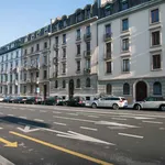 Rent 4 bedroom apartment of 91 m² in Geneva