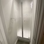 Rent 1 bedroom flat in Swansea