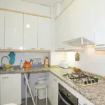 Rent 4 bedroom apartment in Barcelona