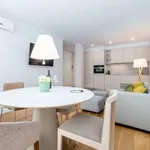 Rent 2 bedroom apartment of 70 m² in valencia