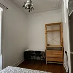 Rent 2 bedroom apartment of 75 m² in lisbon