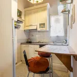 Rent 1 bedroom apartment in Florence