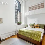 Rent 3 bedroom apartment of 278 m² in New York City