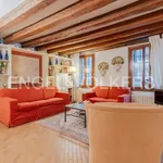 Rent 3 bedroom apartment of 75 m² in Venice