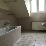 Miete 2 Schlafzimmer wohnung von 65 m² in Duisburg