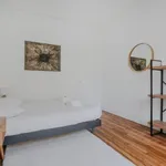 Appartement de 56 m² avec 2 chambre(s) en location à Paris